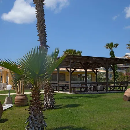 Grand Blue Hotell 5*