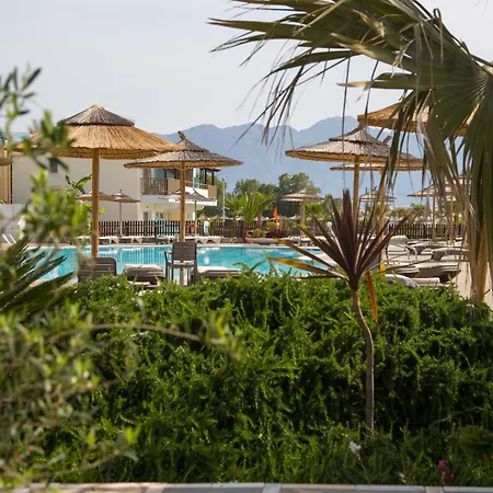 Отель Grand Blue 5*