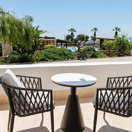 Hotel Grand Blue
