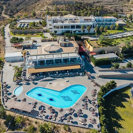 Grand Blue Hotel