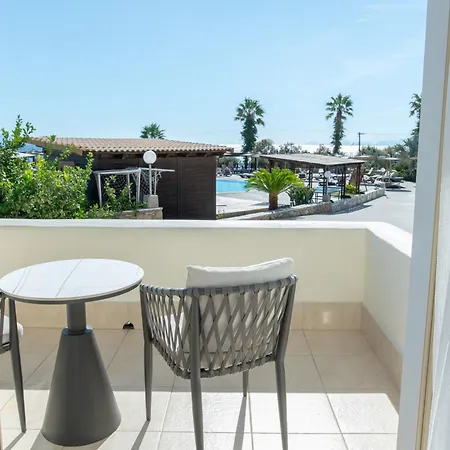 Hotel Grand Blue