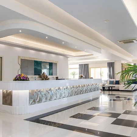 Grand Blue Hotel 5*