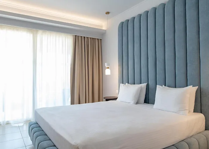 Grand Blue Hotel 5*