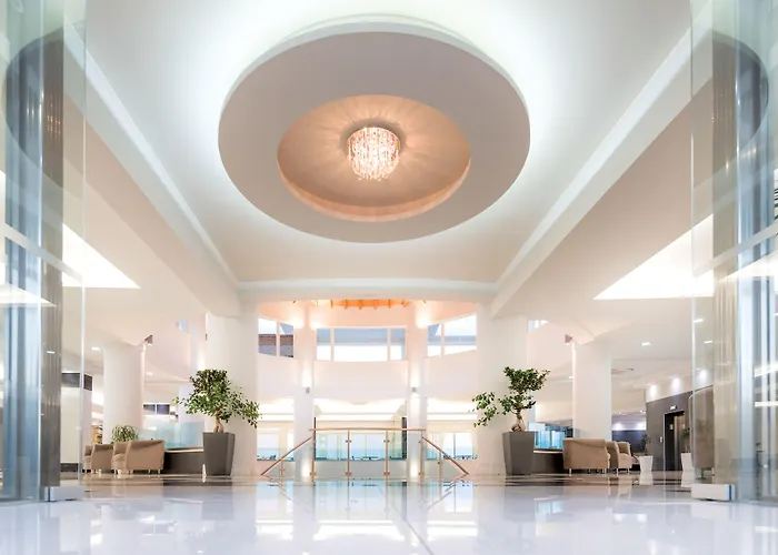 Grand Blue Hotel 5*