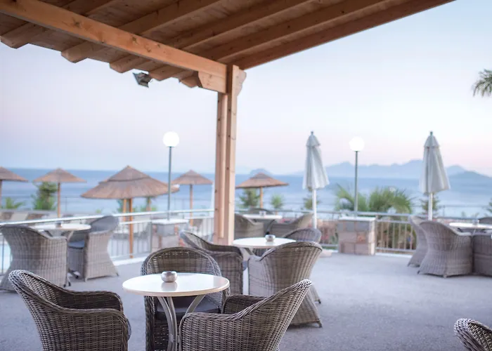 Grand Blue Hotel 5*